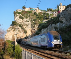 treno, binari, rocce, galleria, fili, case, montagna, rotaie, ferrovia