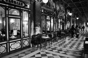 sedie, bianconero, tavoli, vetrine, tavolini, nero, galleria, bar, bianco, lampioni, scacchi, negozi, portico