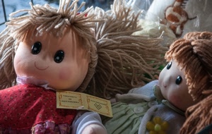 bambole, capelli, occhi, pezza, lana, rosso, due, gioco