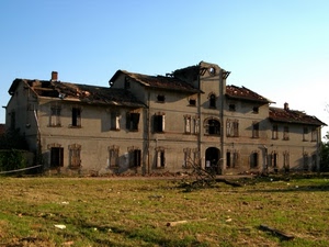 finestre, rudere, prato, porte, casa, tetto, palazzo, ruderi, erba, verde, cascina, abbandono