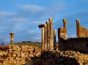 colonne, ruderi, pietre, rovine, cielo, muro, sassi, nuvole, capitelli, archeologia, antico, tempio