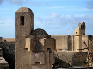 cielo, finestra, comignoli, nuvole, finestre, fortezza, cemento, mura, fortificazione