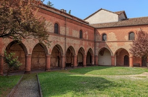 colonne, finestre, alberi, archi, prato, chiostro, portico, erba, porticato, verde