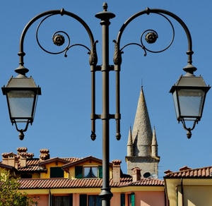 tetti, campanile, lampioni, ferro, lampione, due, case, curva