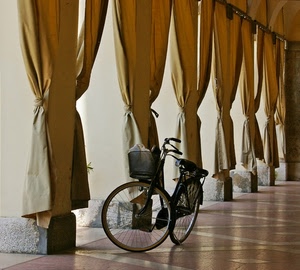 bicicletta, tende, ruote, cestino, giallo, portico, manubrio, portici