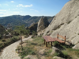 panchina, tavolo, montagne, rocce, montagna, sentiero, panorama, roccia, cielo, strada, legno