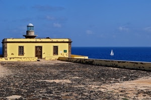 mare, faro, barca, giallo, vela, finestre, porta, cielo