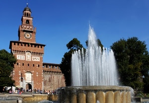 fontana, castello, orologio, acqua, torre, alberi, milano, zampilli, verde, cielo, merli, cupola, piazza
