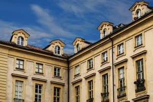 finestre, abbaini, palazzo, cielo, nuvole, balconi, vetri