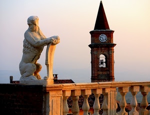 orologio, campanile, statua, balaustra, campana, tramonto, cielo, campane, tetto, guglia, marmo, colonnine, pietra, alba, parapetto, scultura